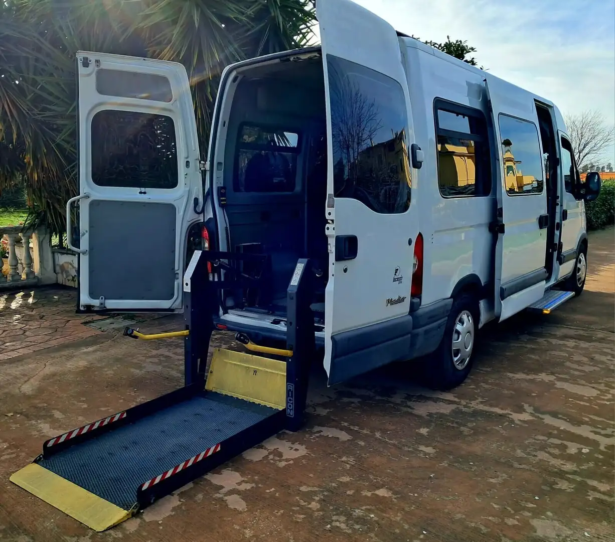 Renault Master Master 9 posti 4 carrozzine trasporto disabili ped Blanc - 1
