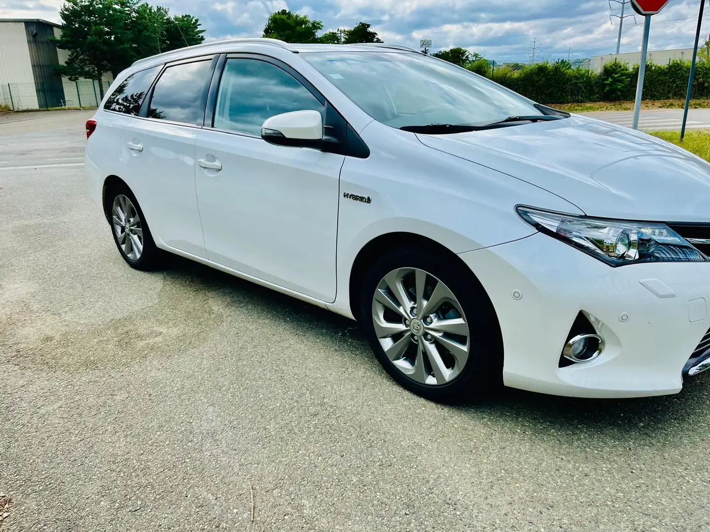 Toyota Auris - 1