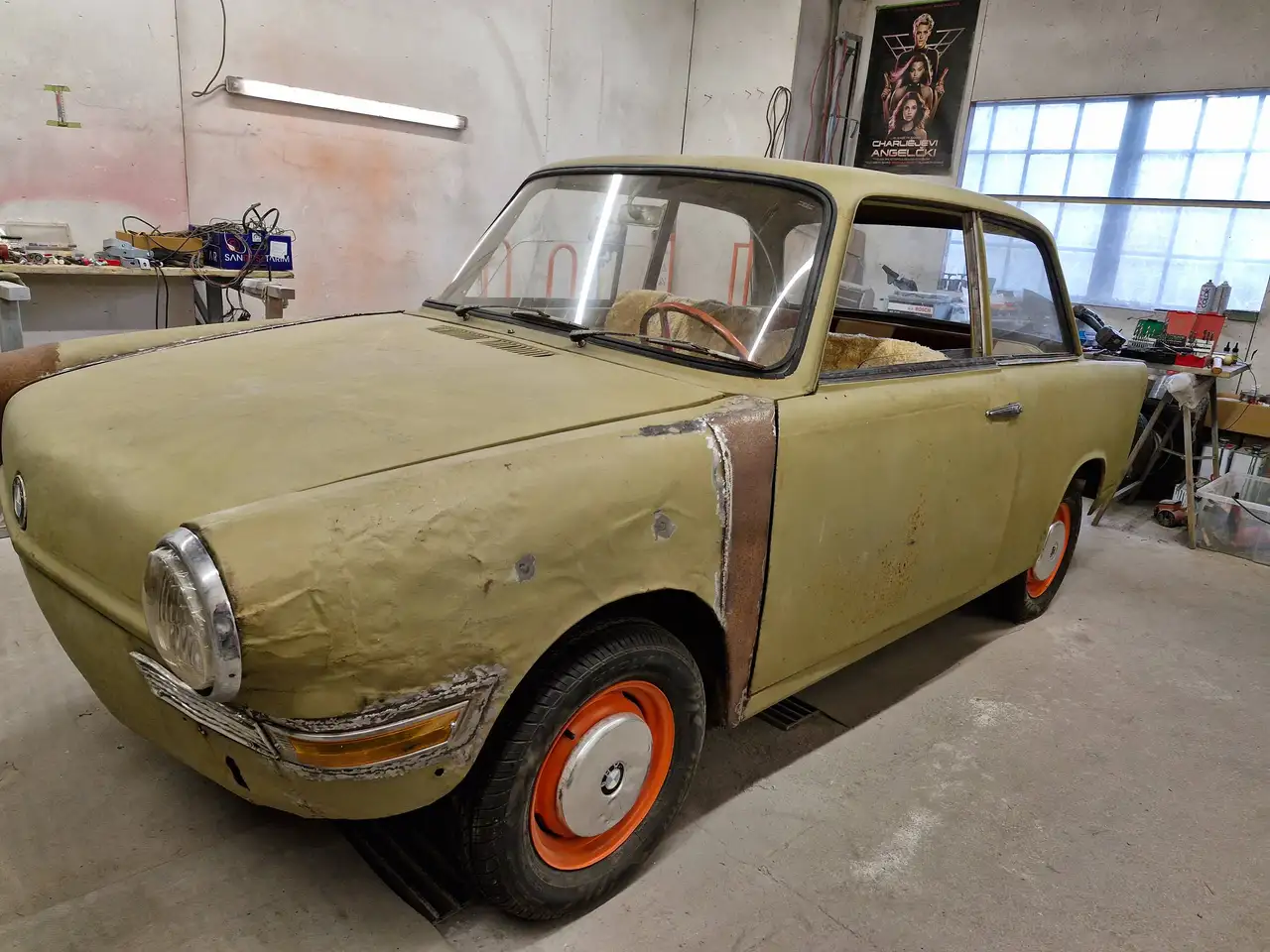 BMW 700, foto 4