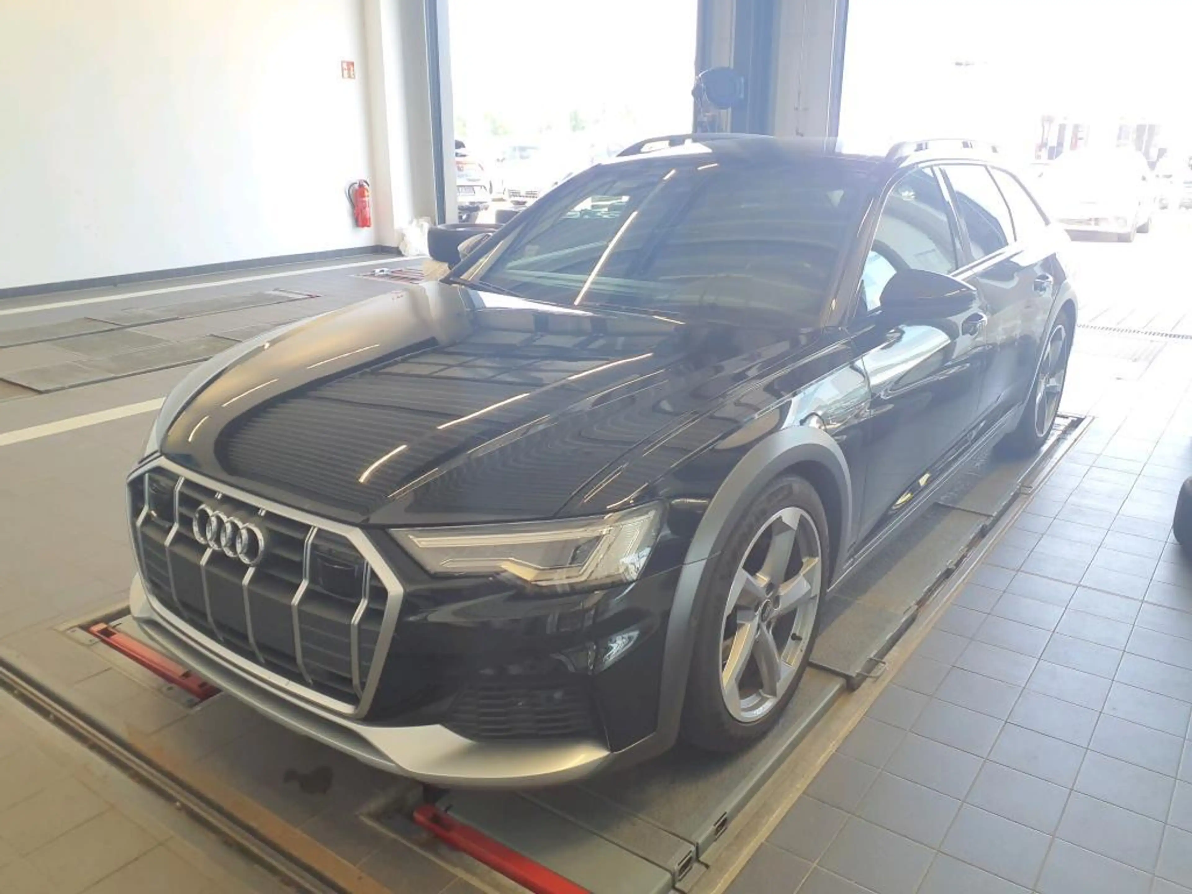 Audi A6 allroad 40TDi Q MATRIX/ACC/PANO/AHK/KAMERA — photo 5