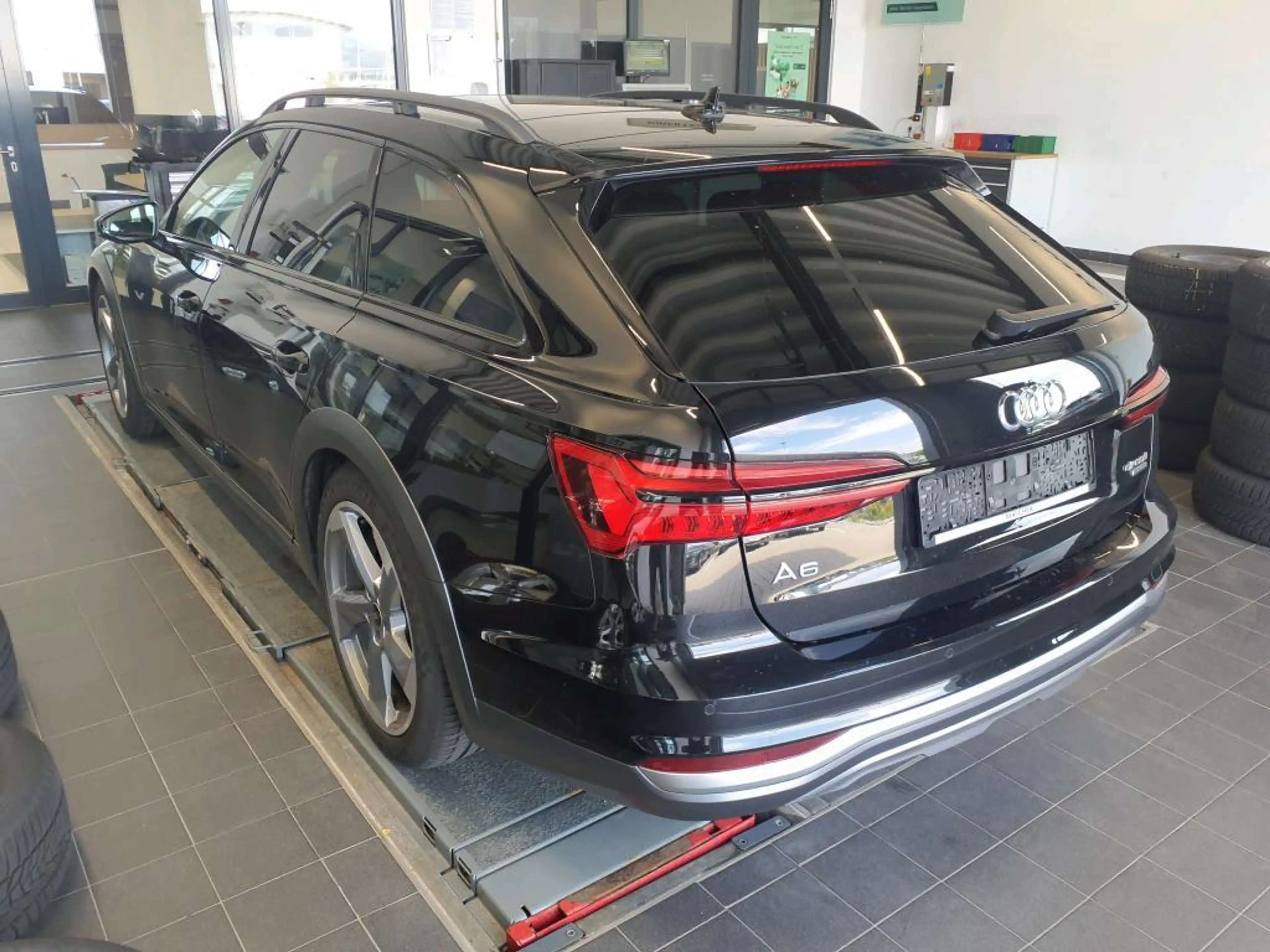 Audi A6 allroad 40TDi Q MATRIX/ACC/PANO/AHK/KAMERA — photo 8