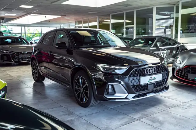 Audi A1 view 3