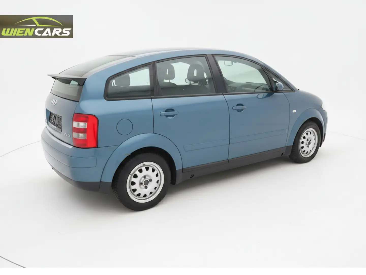 Audi A2 3L 1.2 TDI Automatik Blau - 2