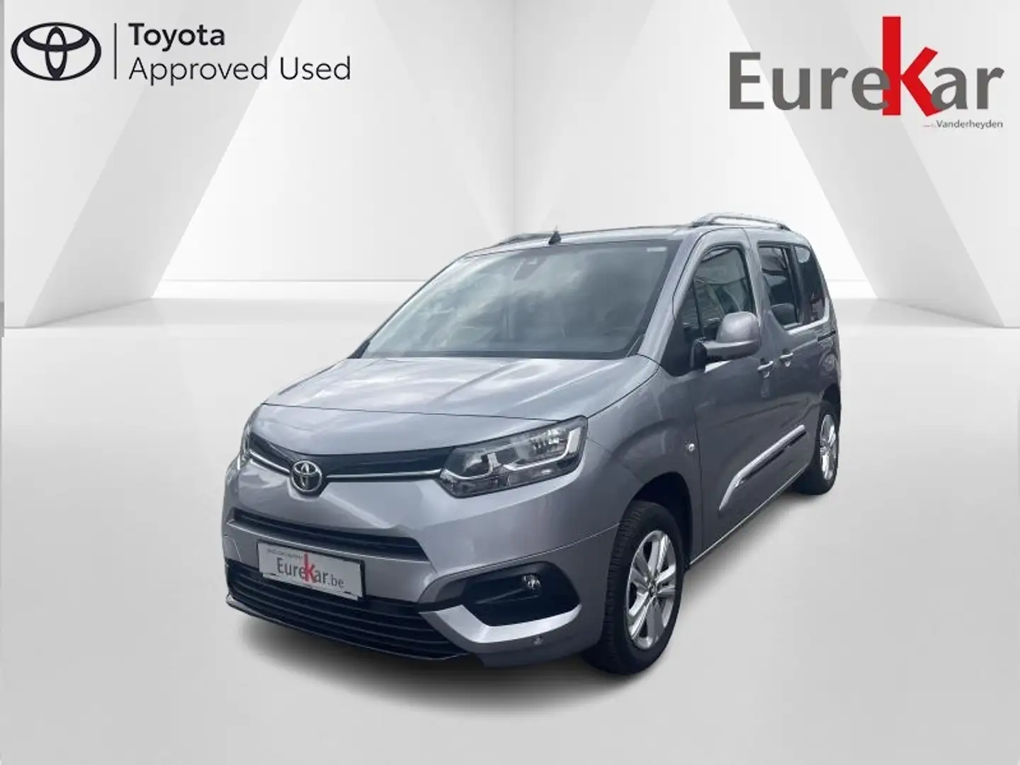 Toyota Verso 1.2 TURBO SWB Gris - 1