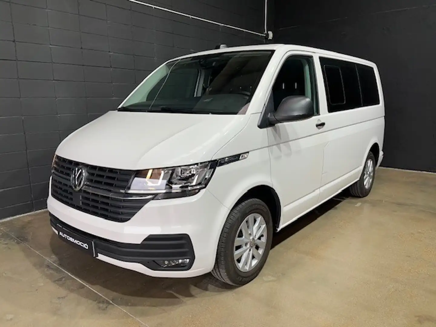 Volkswagen Caravelle Comercial 2.0TDI BMT Origin Batalla Cort Blanc - 1