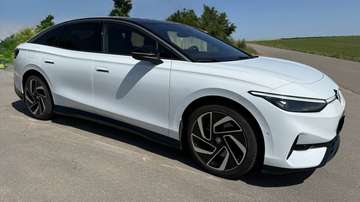 77 kWh Pro Business Premium