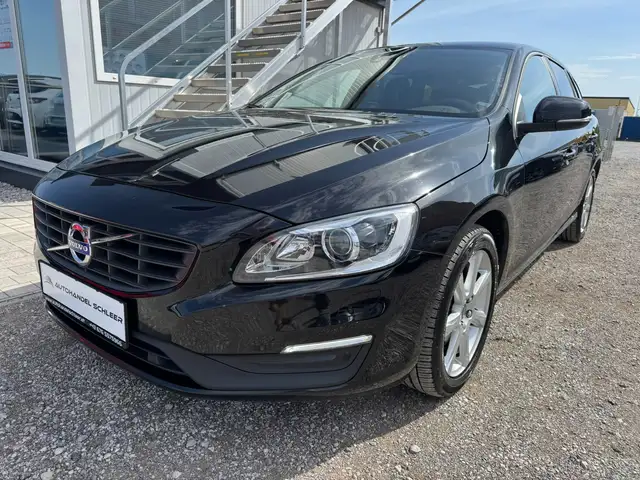 Volvo V60 D3 Kinetic Geartronic_NAVI_Teilleder
