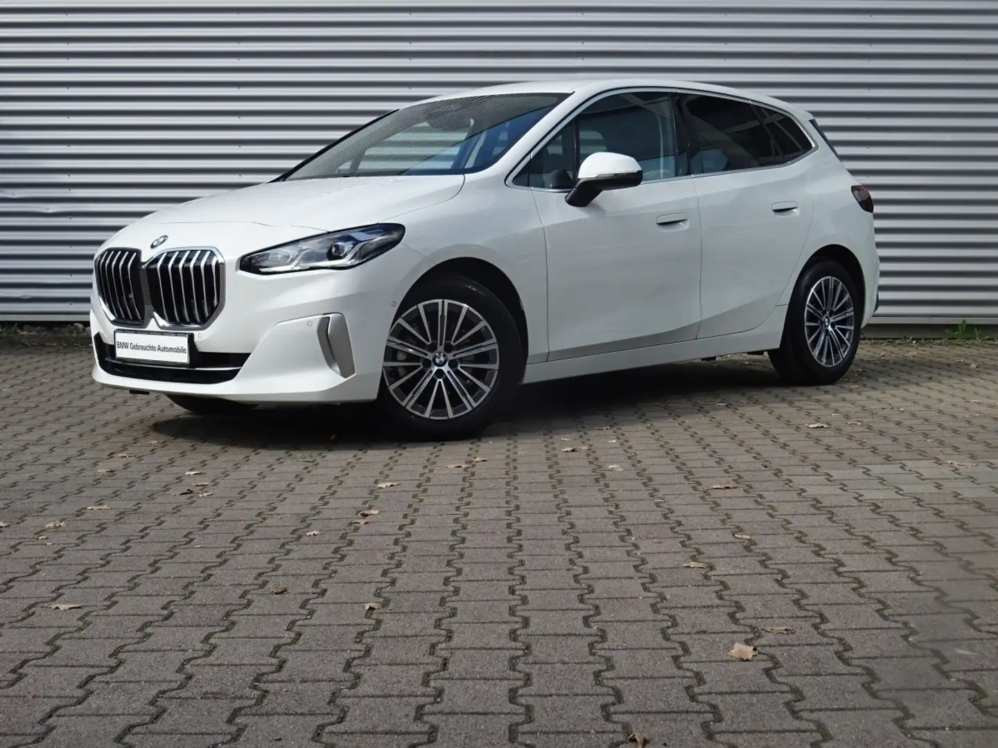 BMW 220 i Active Tourer Luxury Line Premium-Paket Bianco - 1