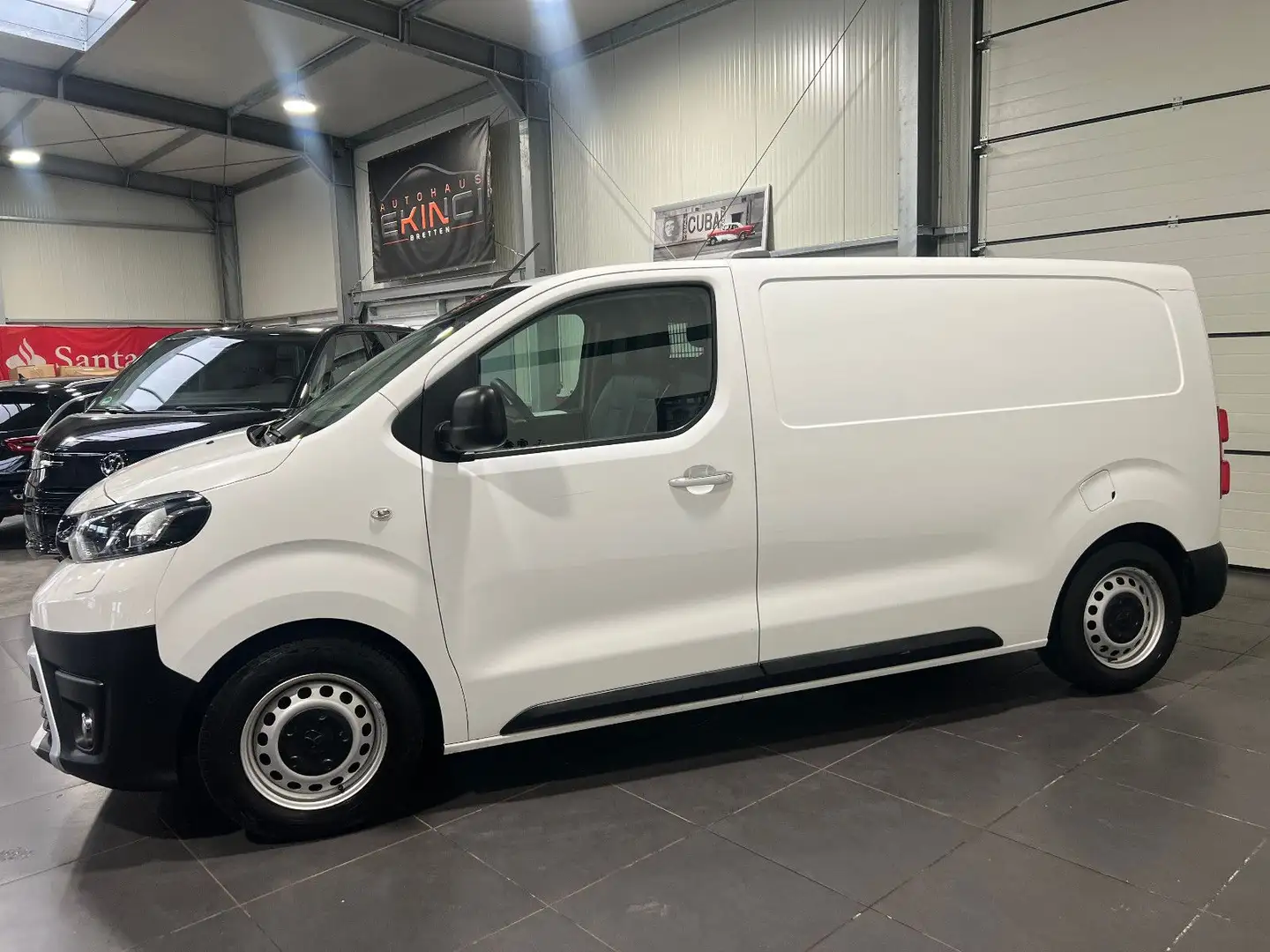 Toyota Proace 1.6 D-4D Kasten *Navi*Klima*Temp*Kamera* Weiß - 2