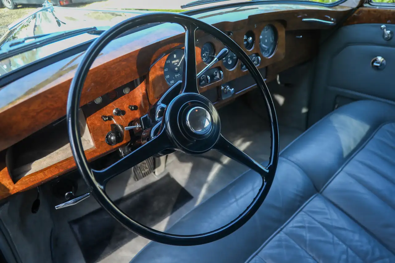 Rolls-Royce Phantom V by James Young "The 1962 Paris Salon-Porte de Ve, foto 3