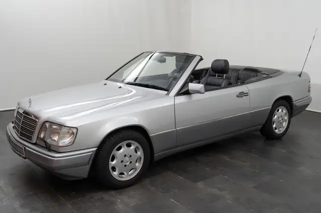 Mercedes-Benz E 320 Cabriolet