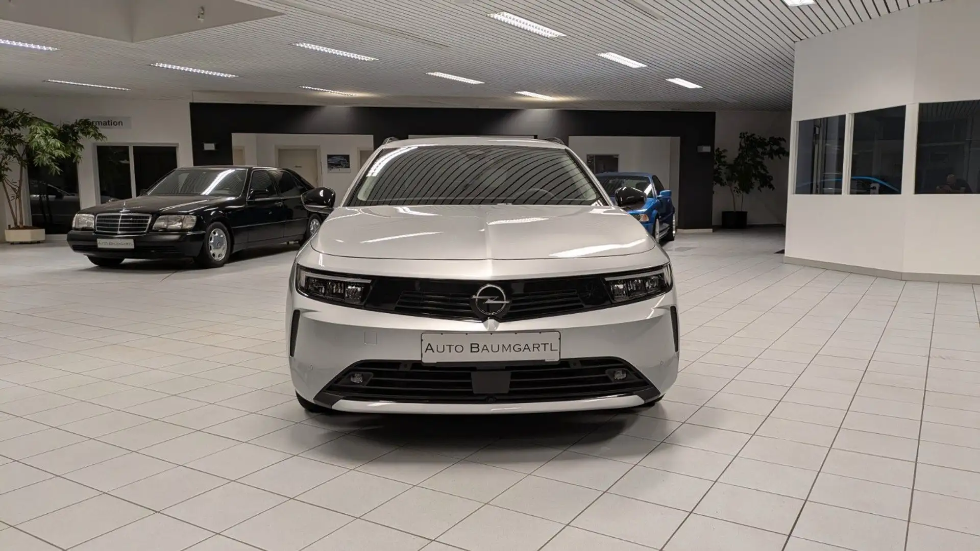 Opel Astra L Sports Tourer Enjoy Navi/LED/SHZ/Kamera. Silber - 2