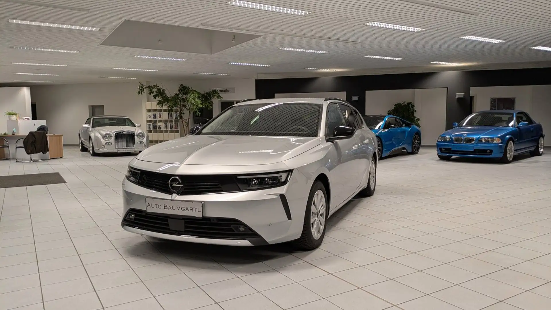 Opel Astra L Sports Tourer Enjoy Navi/LED/SHZ/Kamera. Silber - 1