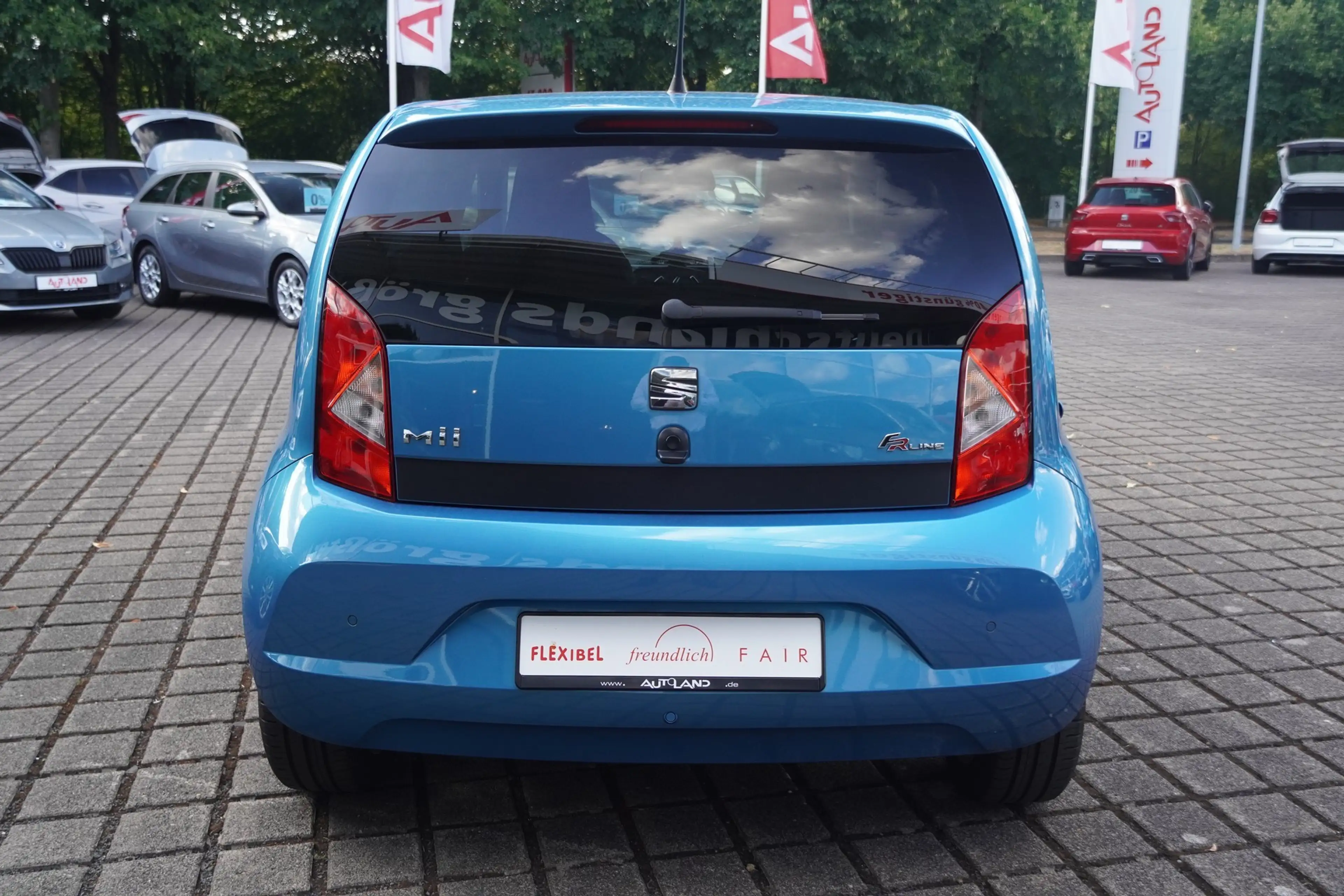SEAT Mii 1.0 FR-Line Beats Sitzheizung Tempomat PDC — photo 7