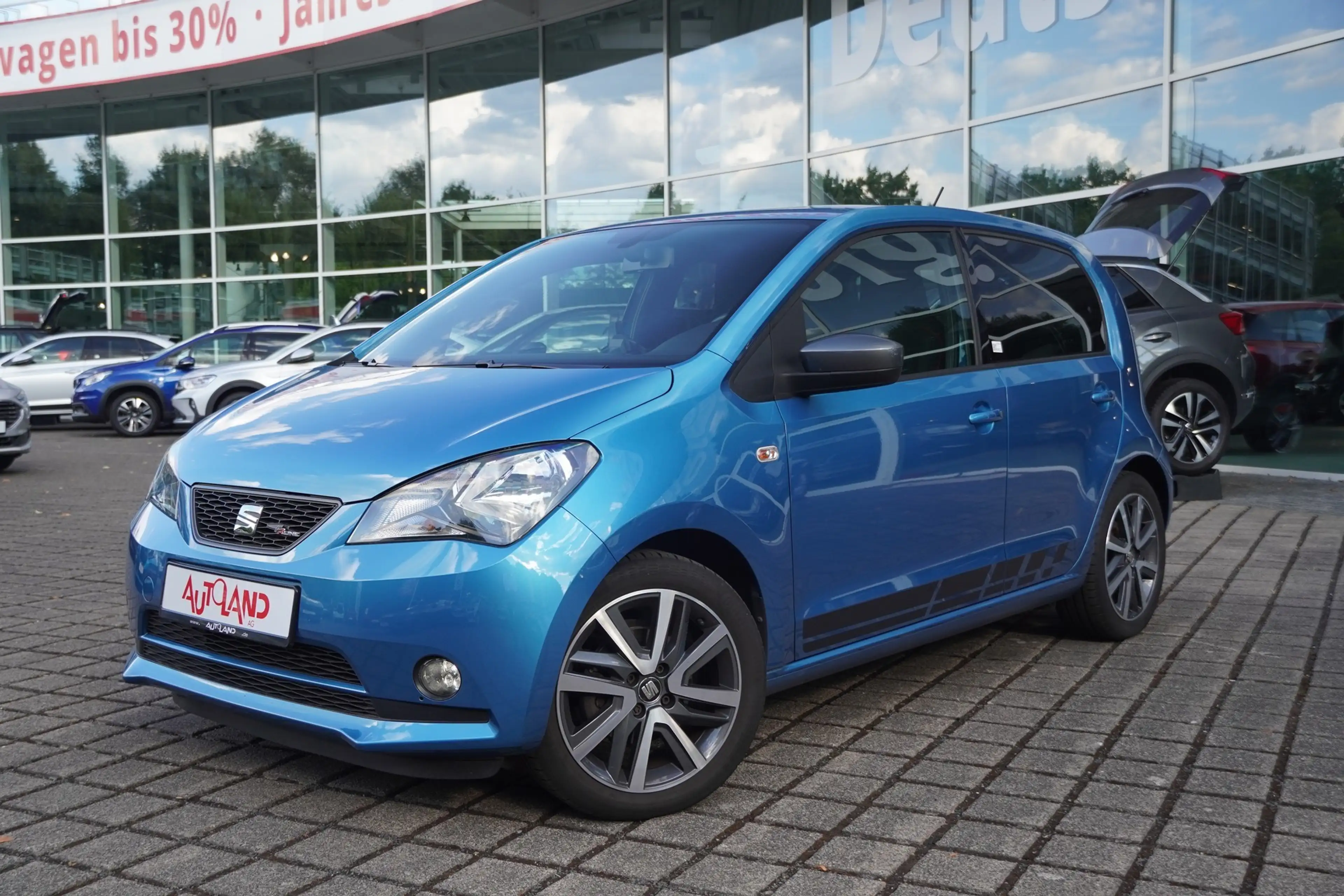 SEAT Mii 1.0 FR-Line Beats Sitzheizung Tempomat PDC — photo 2