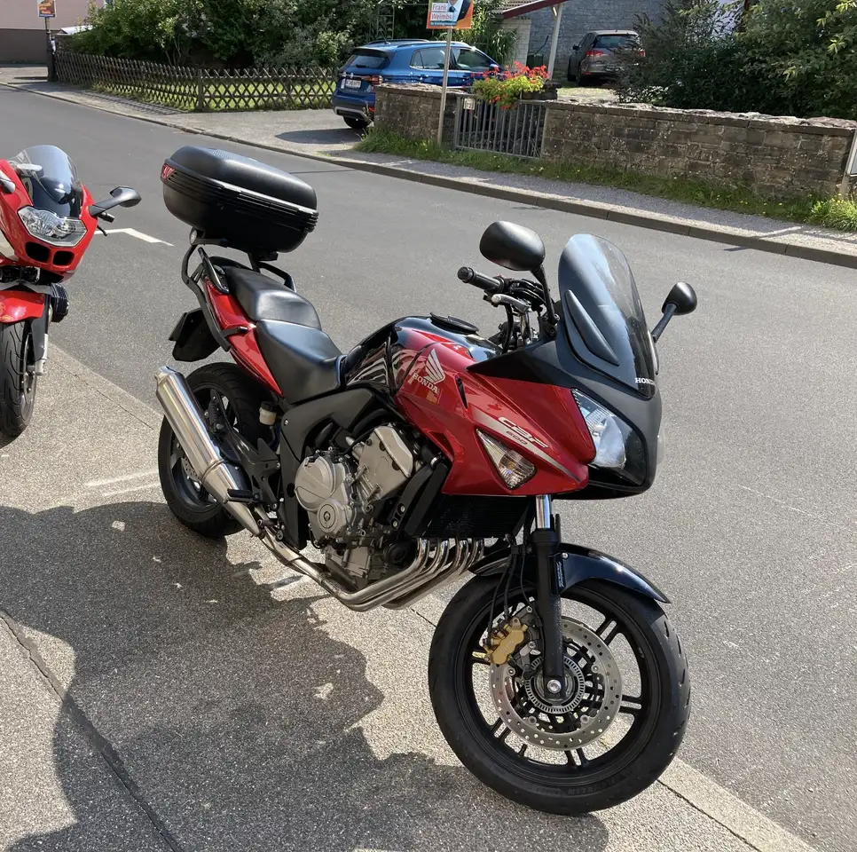 Honda CBF 600