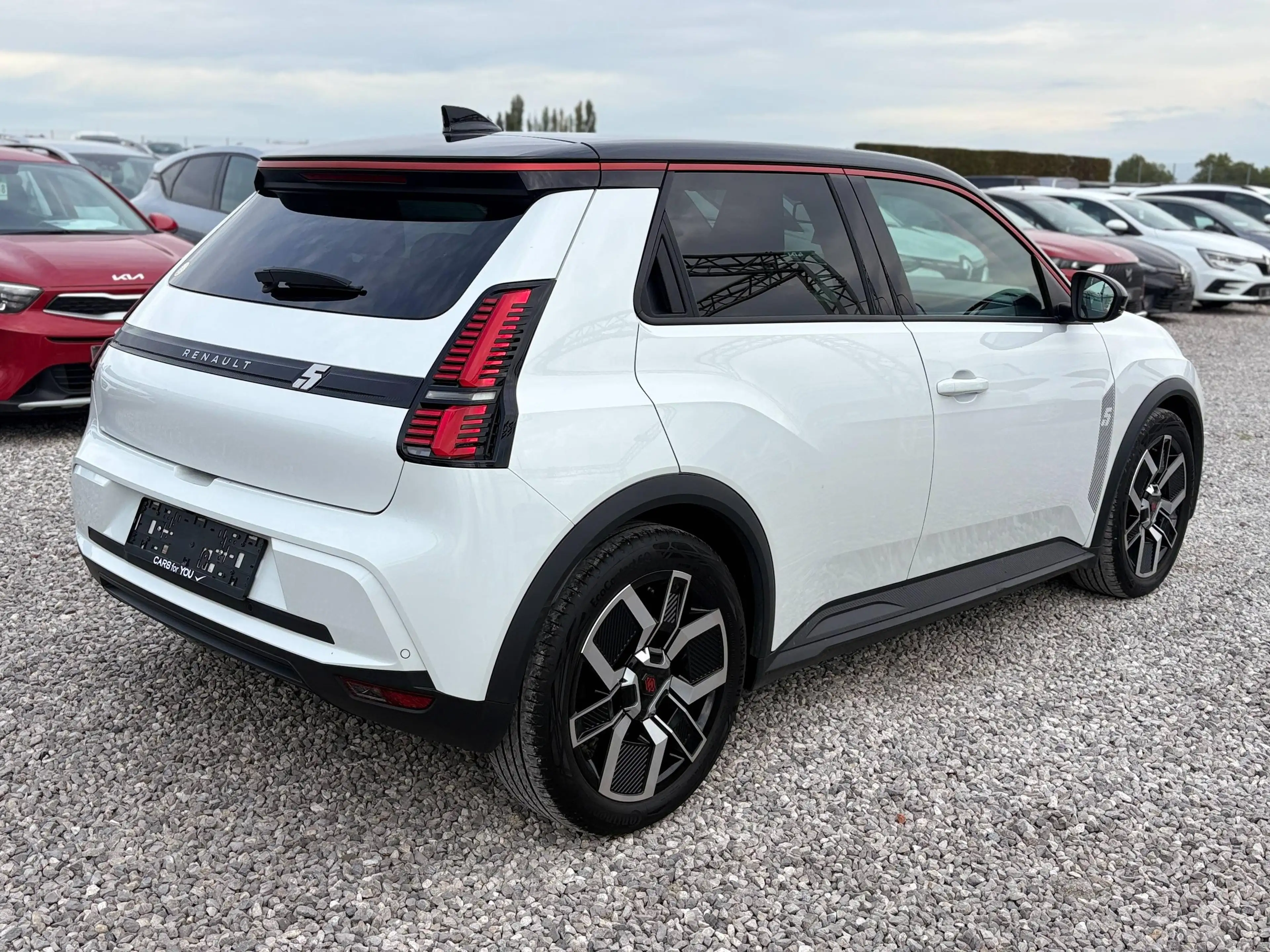 Renault R 5 E-R5 E-Tech 52 kWh Comfort Range Techno Techno — photo 3