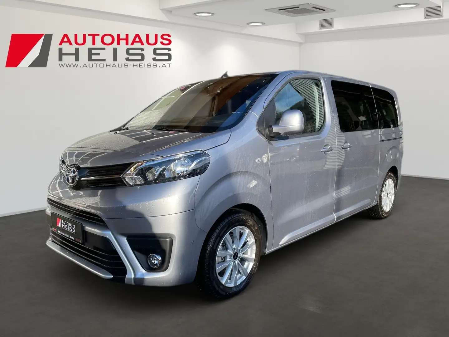 Toyota Proace Verso L1 Family Silber - 1