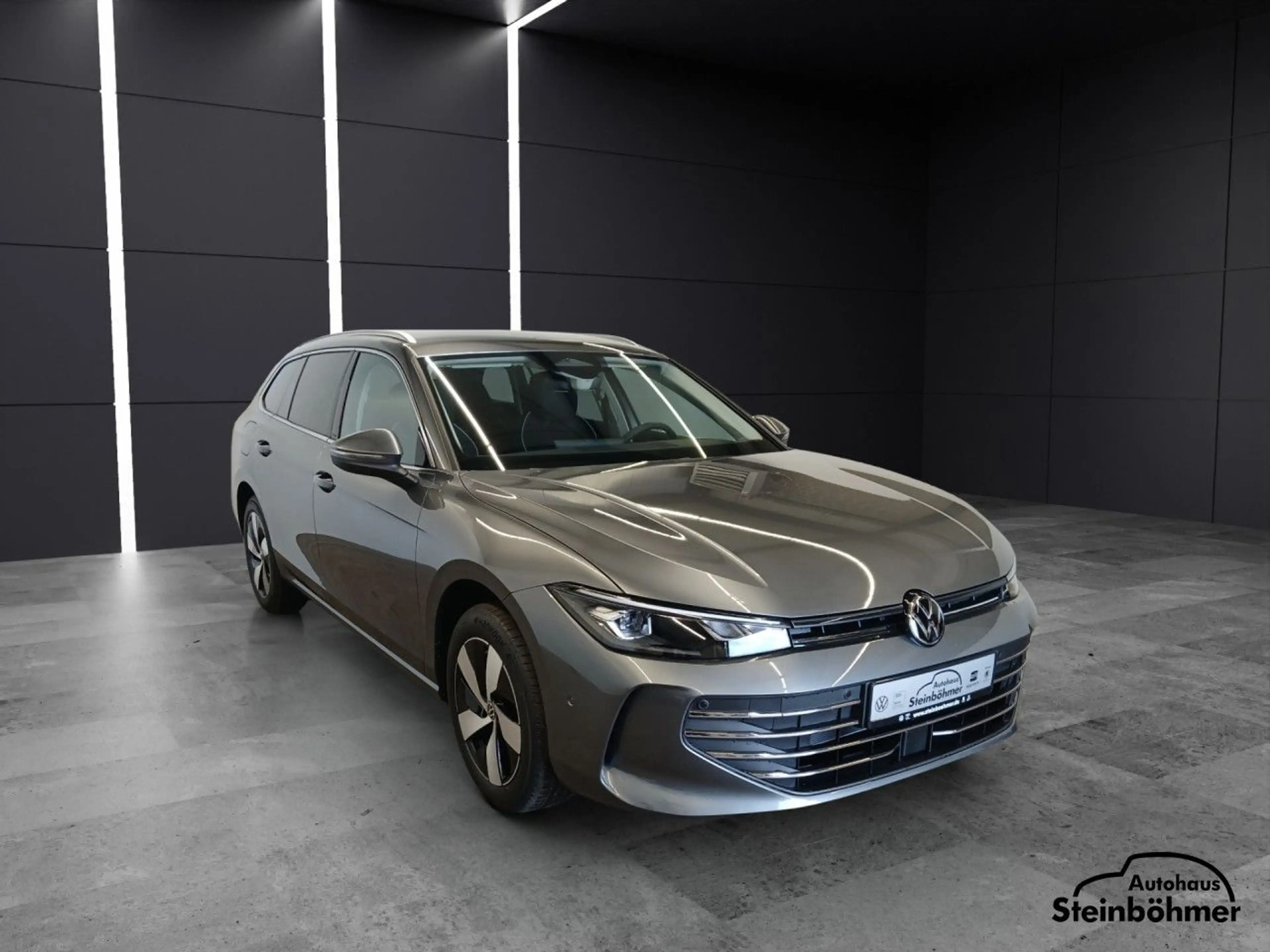 Volkswagen Passat Variant Passat Business 1.5eTSI Navi LED AHK RearView SHZ — photo 7