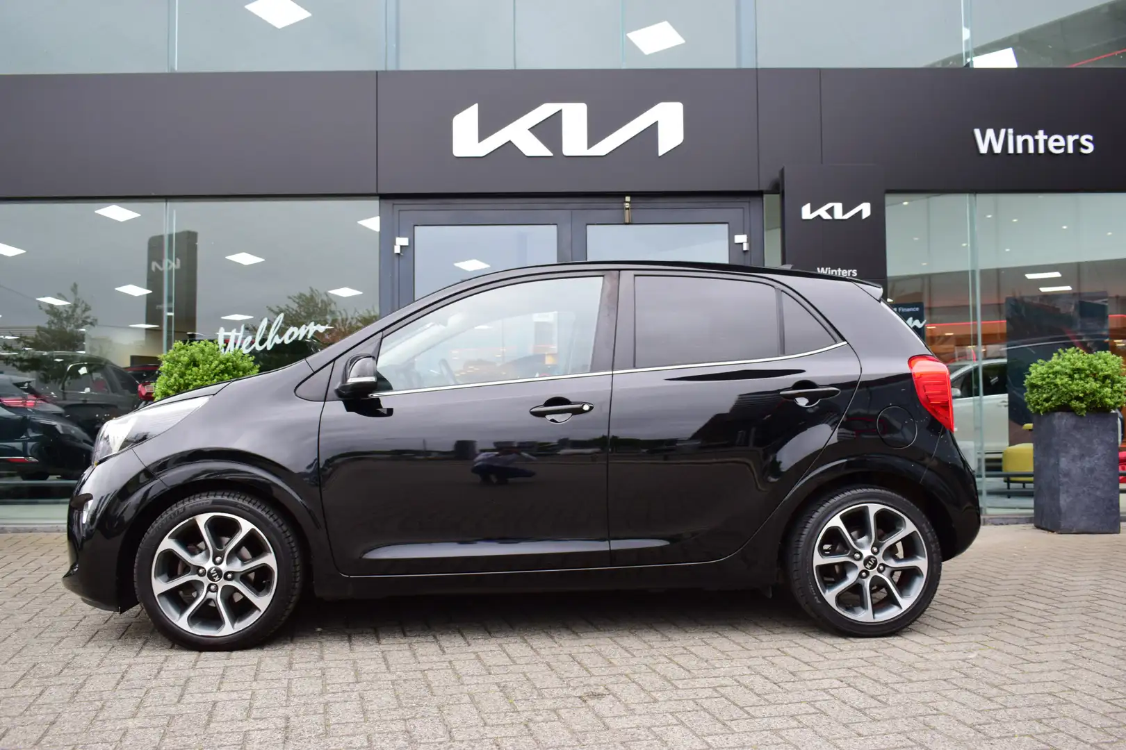 Kia Picanto 1.0 CVVT Design Edition | Cruise Control | Climate Zwart - 2