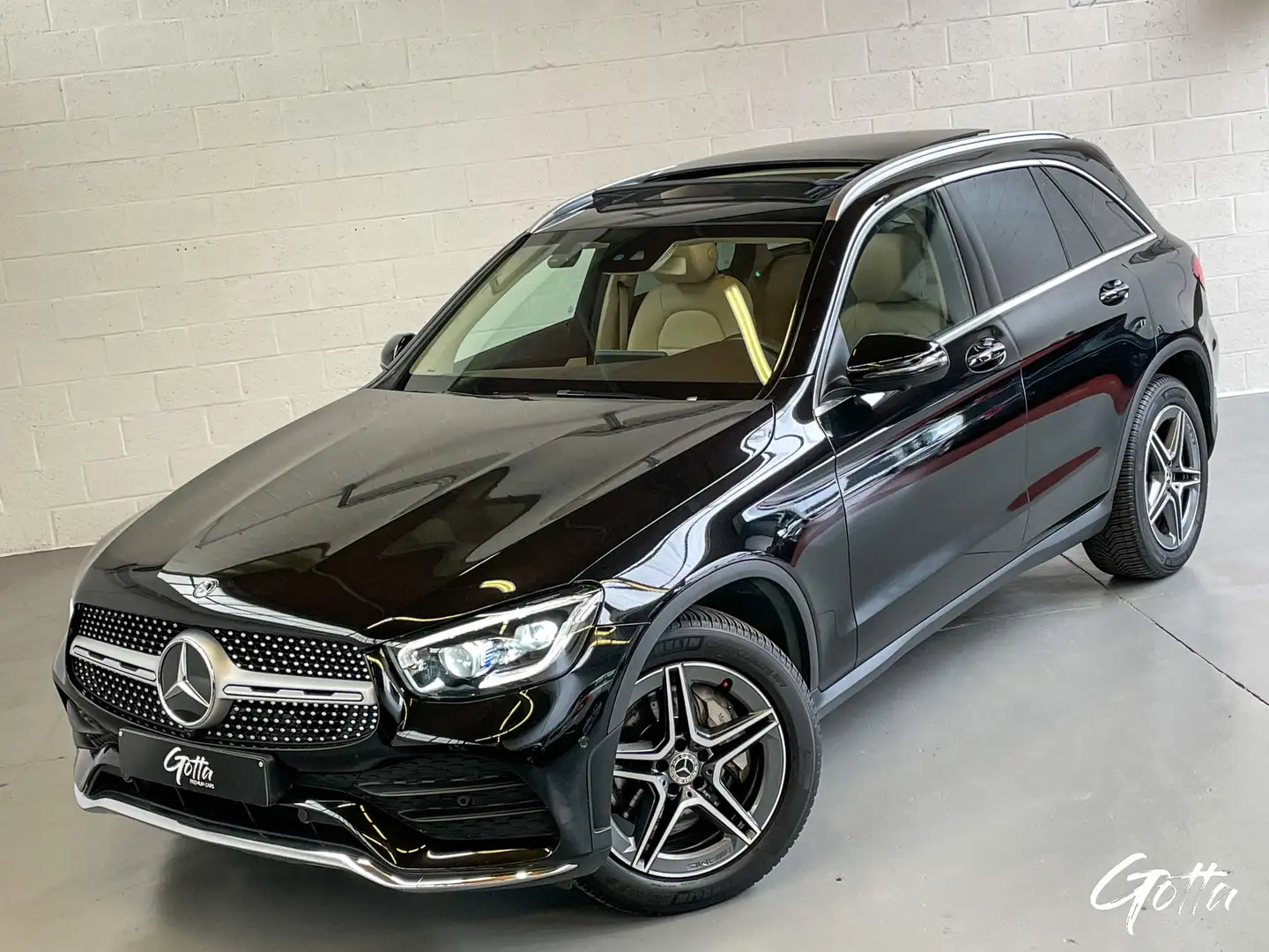 Mercedes-Benz GLC 300 258CH 4-Matic***PACK AMG/CUIR/TOIT PANO/ECLAIRAGE Noir - 1