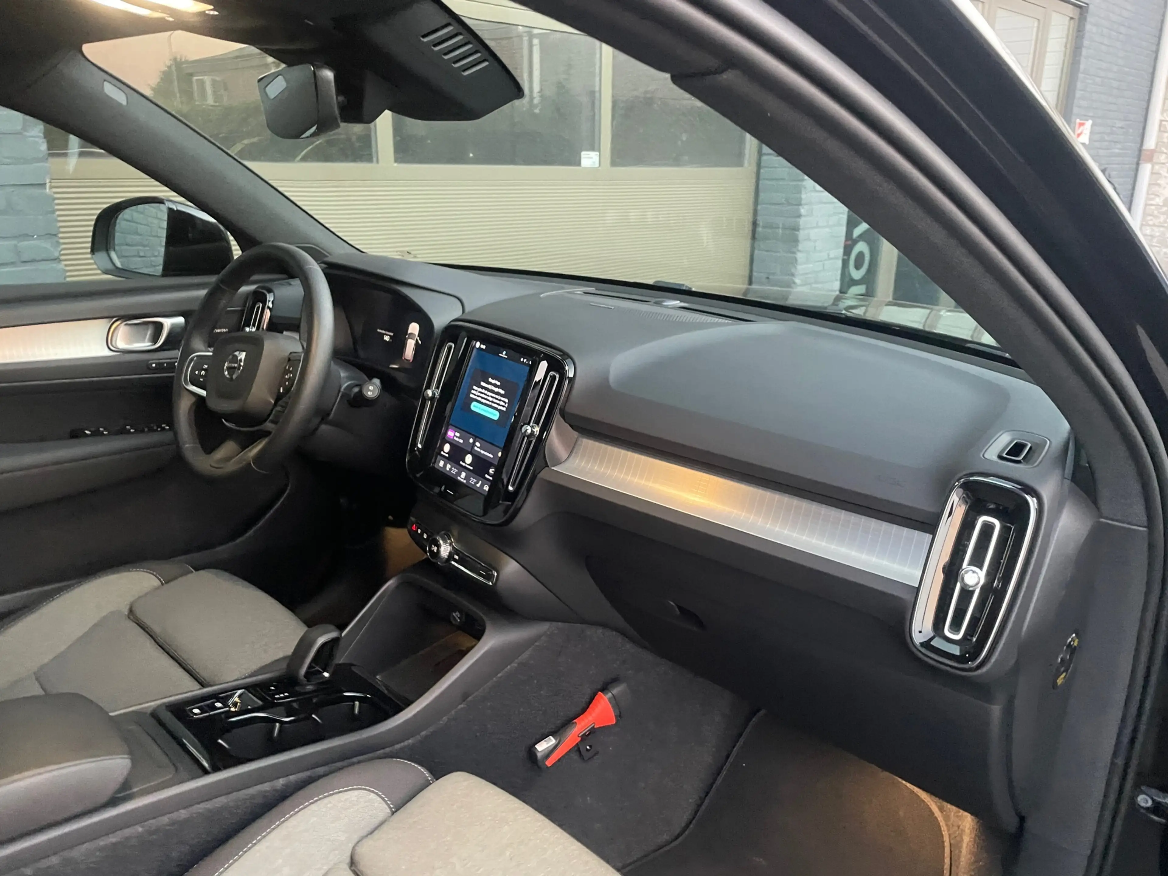 Volvo XC40 2.0 B3 dark black edition 360° camera stoel + stuu — photo 16