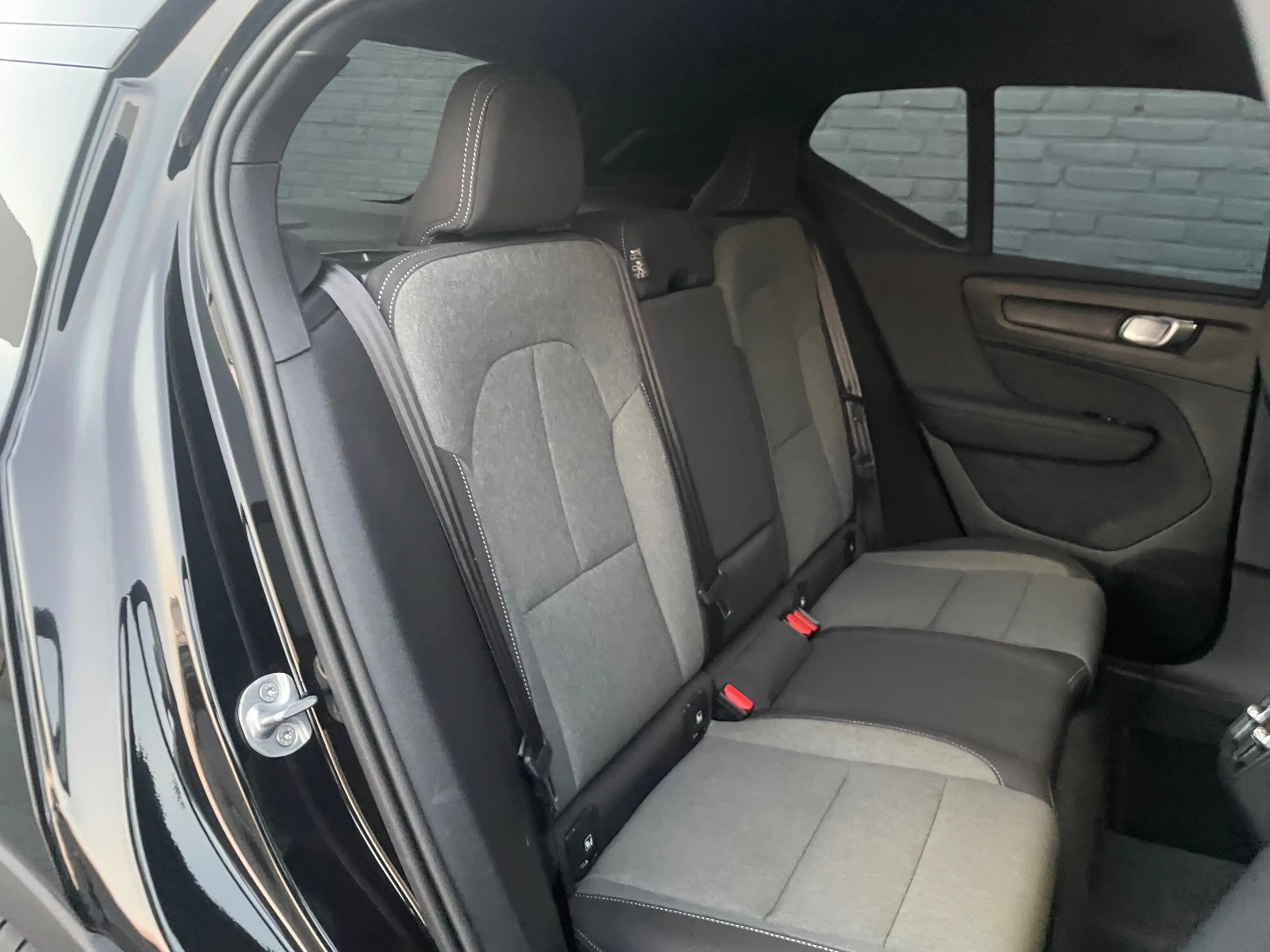 Volvo XC40 2.0 B3 dark black edition 360° camera stoel + stuu — photo 19