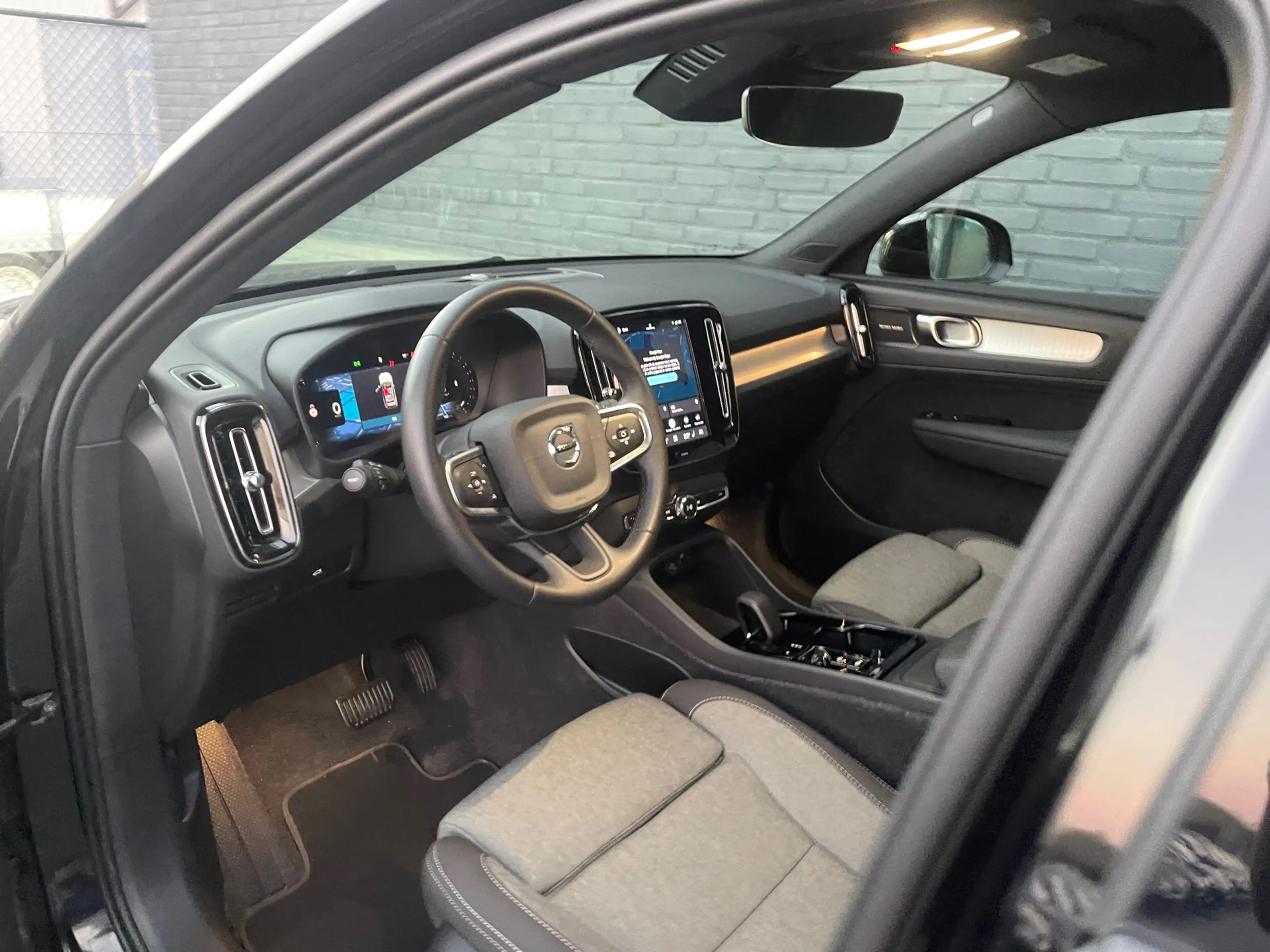 Volvo XC40 2.0 B3 dark black edition 360° camera stoel + stuu — photo 10