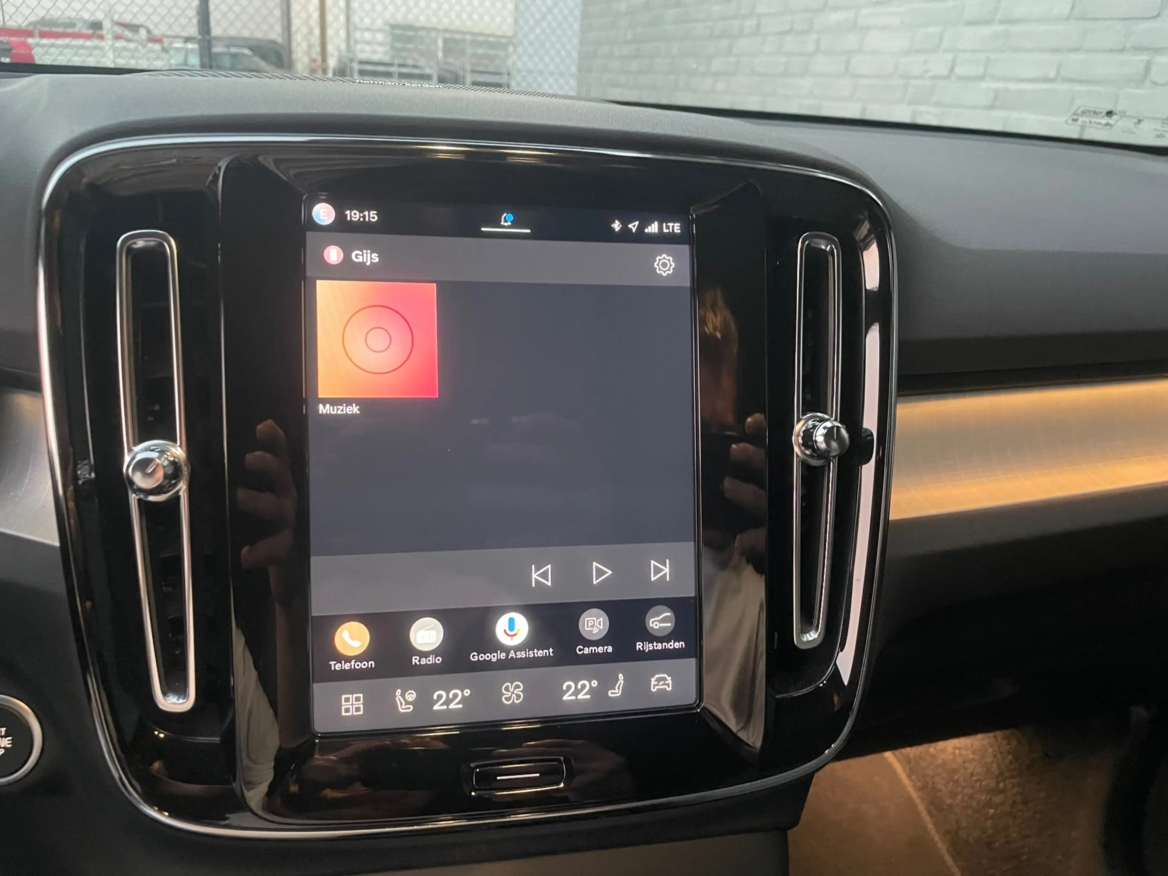 Volvo XC40 2.0 B3 dark black edition 360° camera stoel + stuu — photo 28