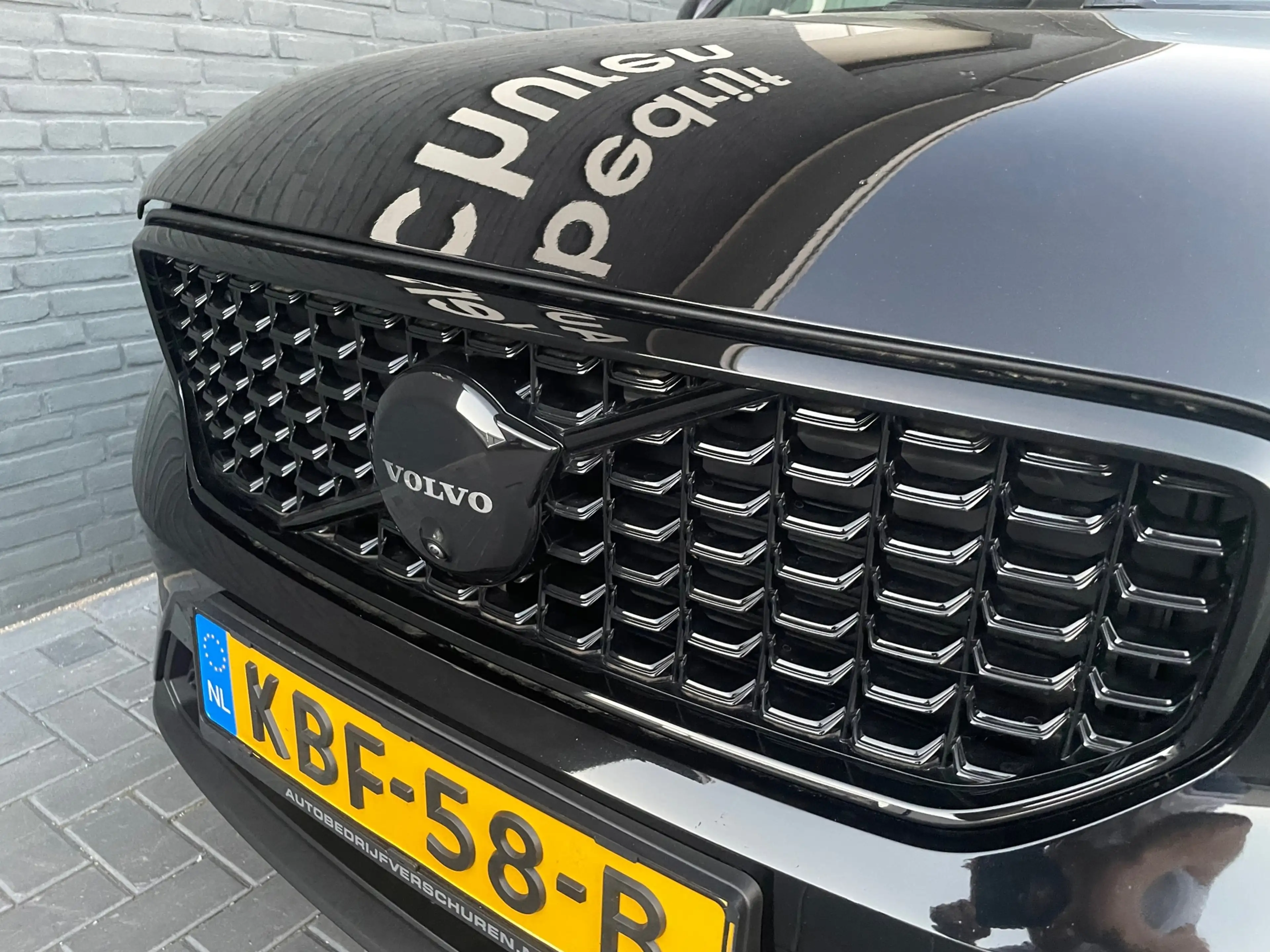 Volvo XC40 2.0 B3 dark black edition 360° camera stoel + stuu — photo 47