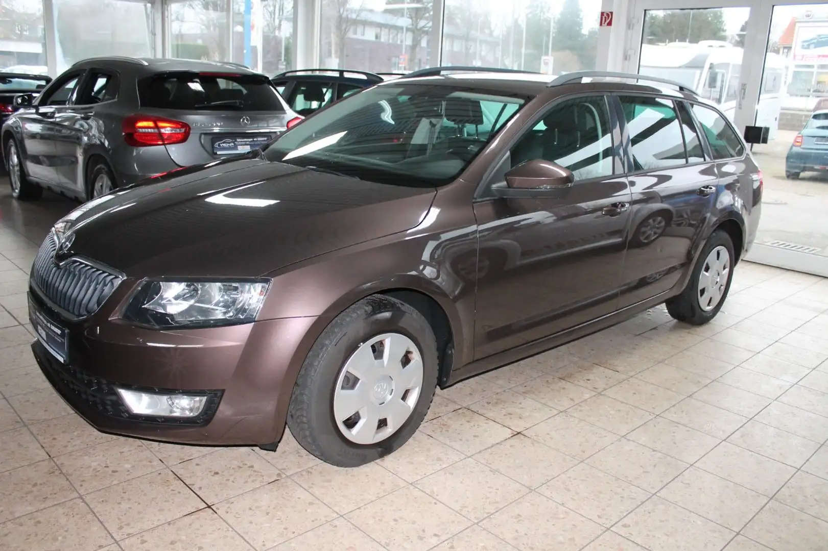 Skoda Octavia Combi Elegance Brun - 2