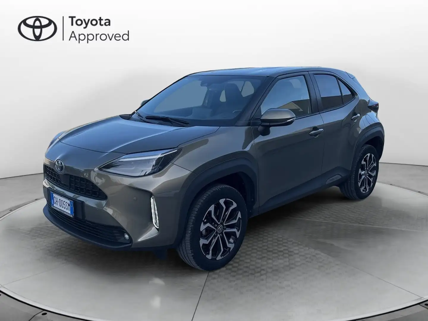 Toyota Yaris Cross Yaris Cross 1.5 Hybrid 5p. E-CVT AWD-i Trend Bronce - 1