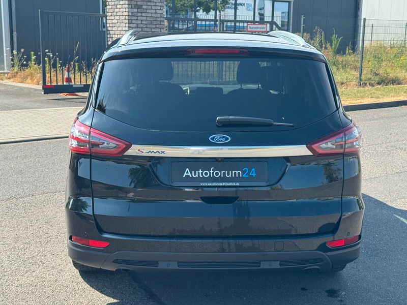 Ford S-Max S-MAX Titanium *Autom.*7-Sitz*Navi*RFK* — photo 4