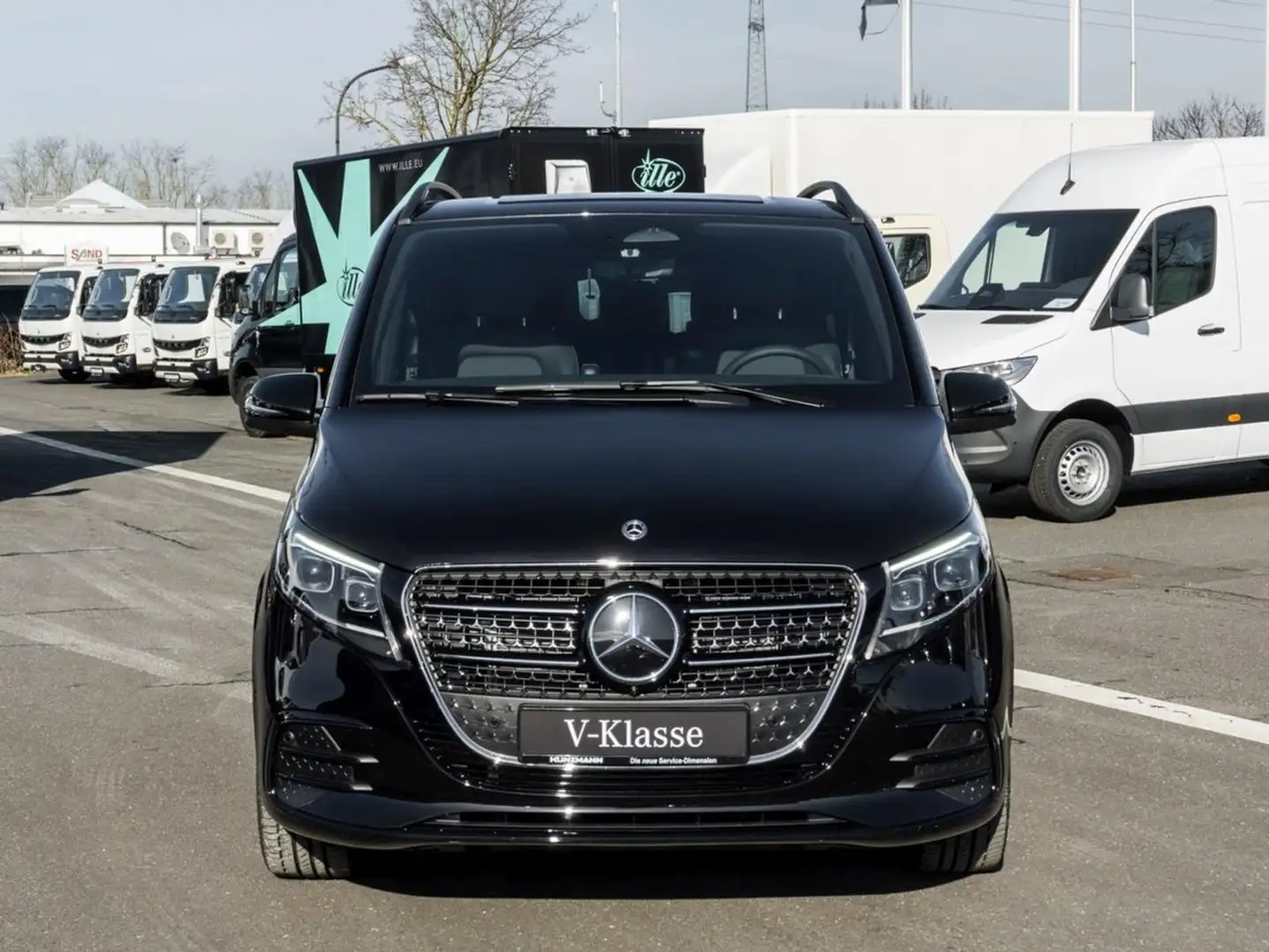 Mercedes-Benz V 300 d 4M EXCLUSIVE Extralang AMG Night AHK 360° Zwart - 2
