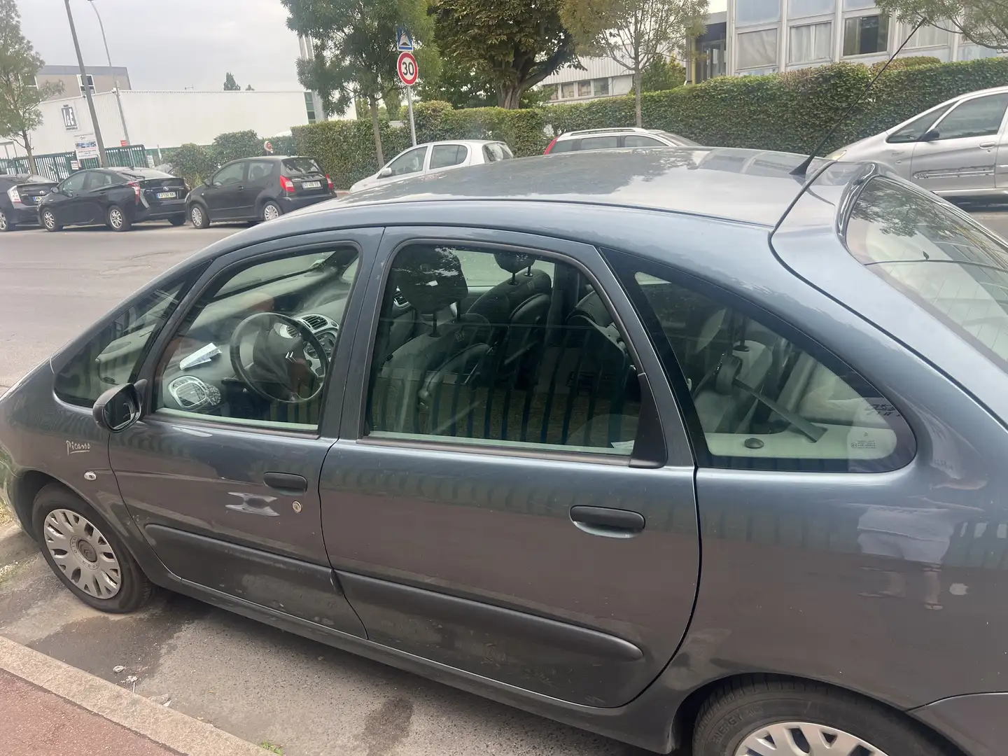 Citroen Xsara Picasso 2.0 HDi 90 Exclusive - 2