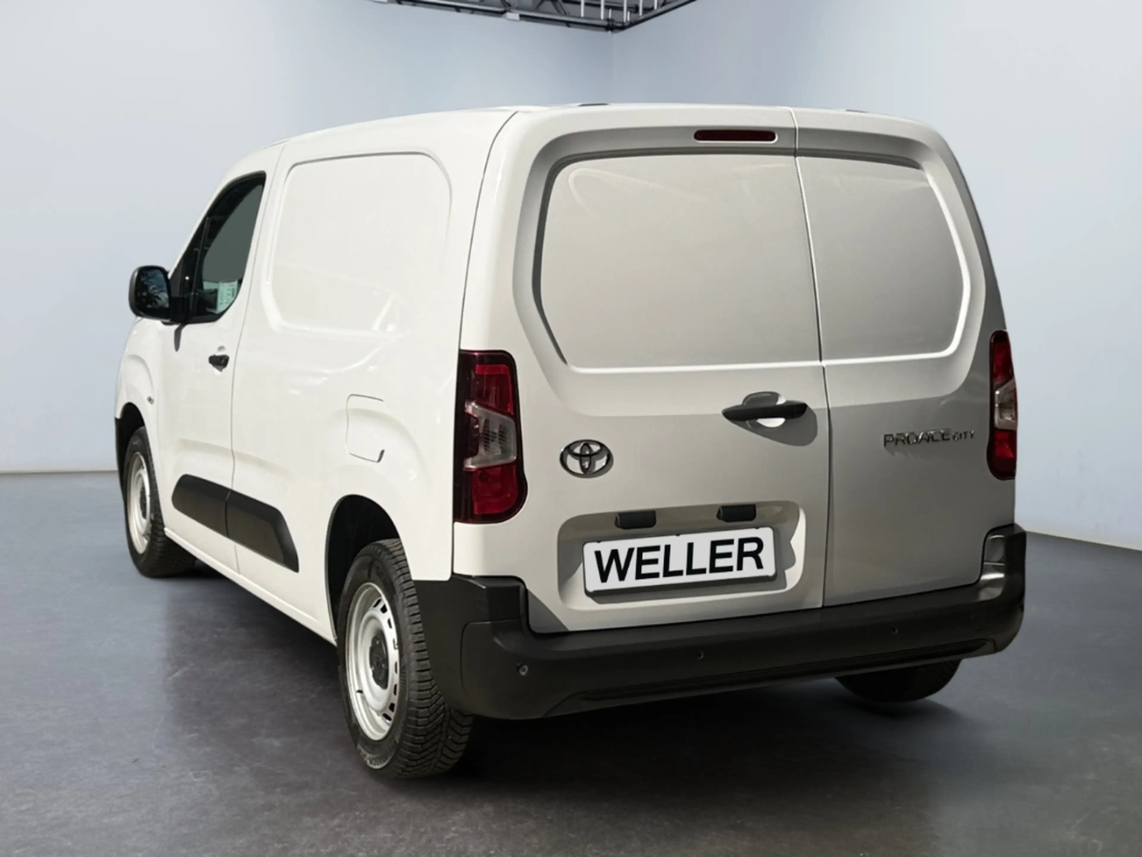 Toyota Proace City 1.5 D-4D L1 Meister *LED*CarPlay*Navi* — photo 7