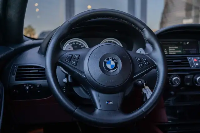 BMW M6 view 8