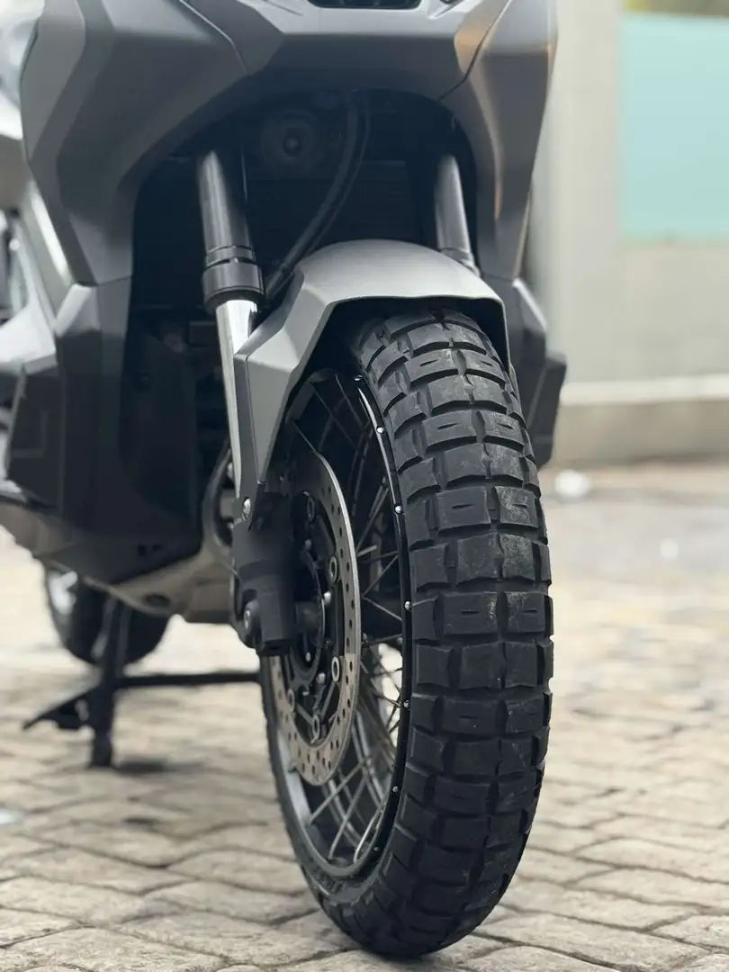 Honda X-ADV Negro - 2