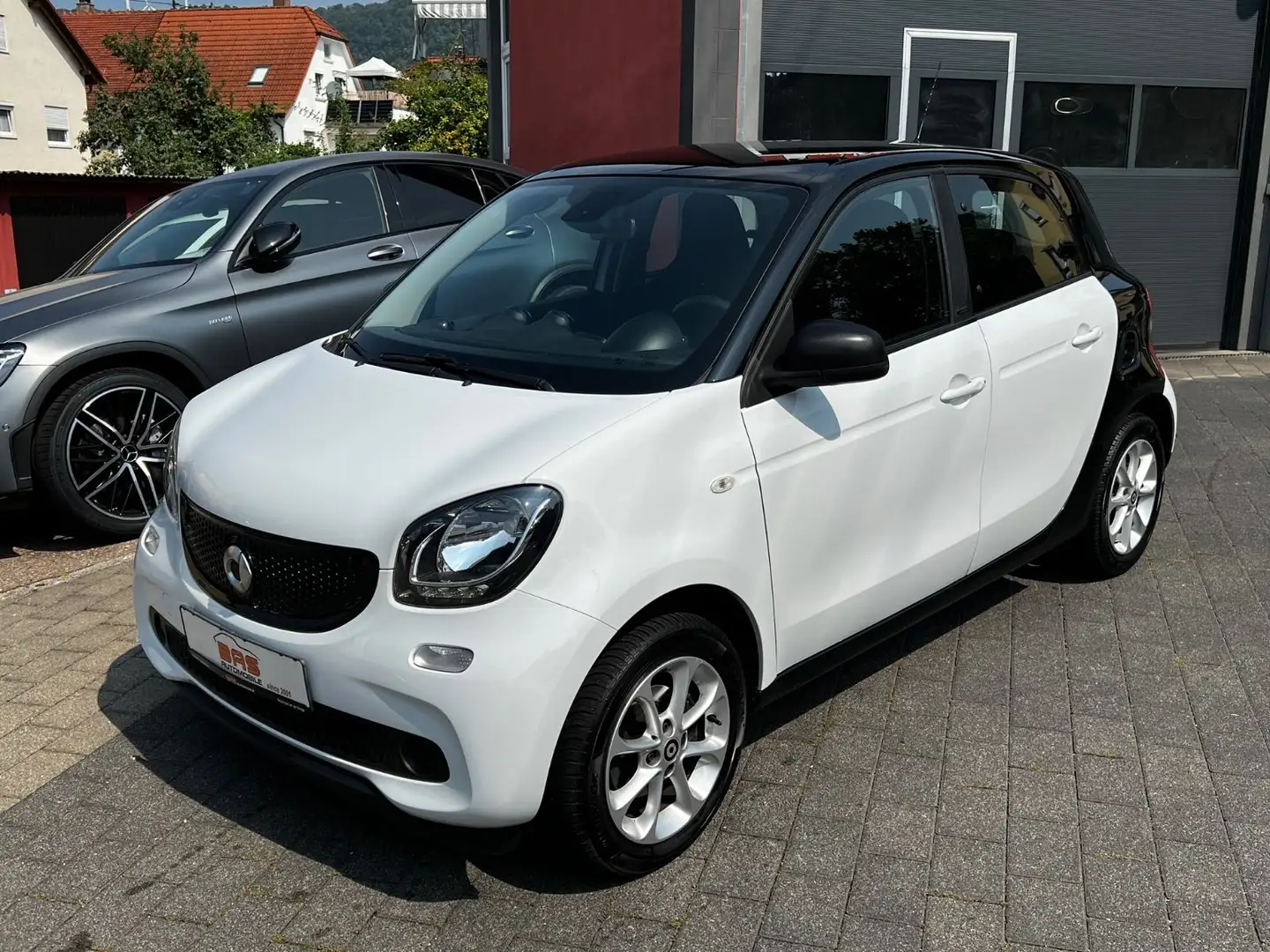 smart forFour Passion*Cool & Audio-Paket*AUTOMATIK* Schwarz - 1