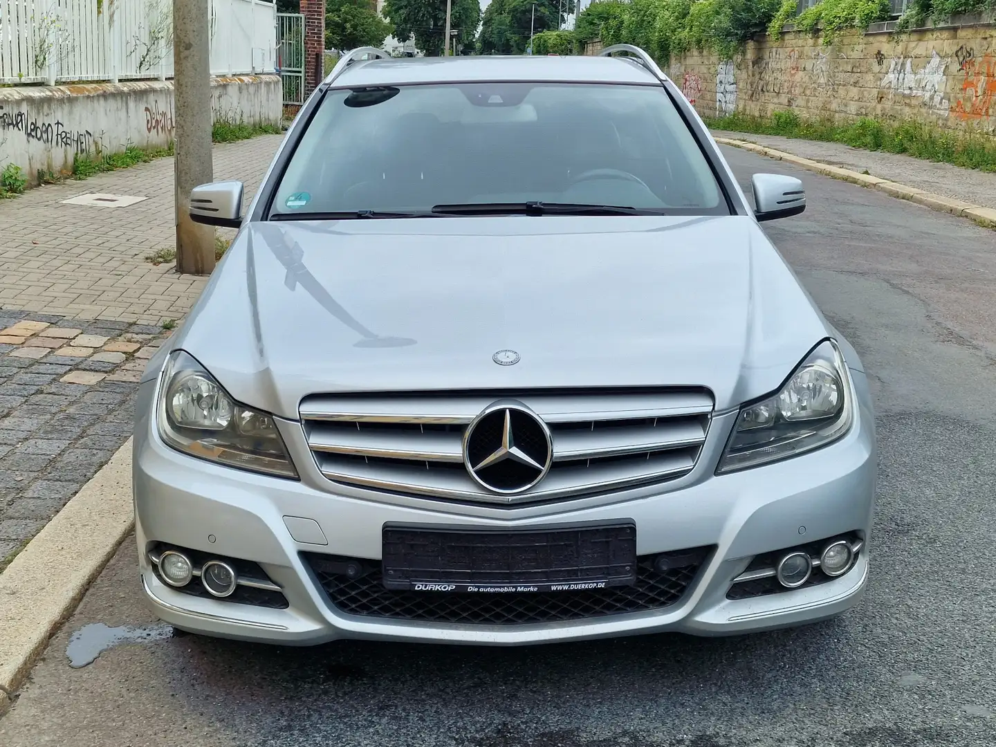 Mercedes-Benz C 200 T CDI DPF (BlueEFFICIENCY) Avantgarde - 2