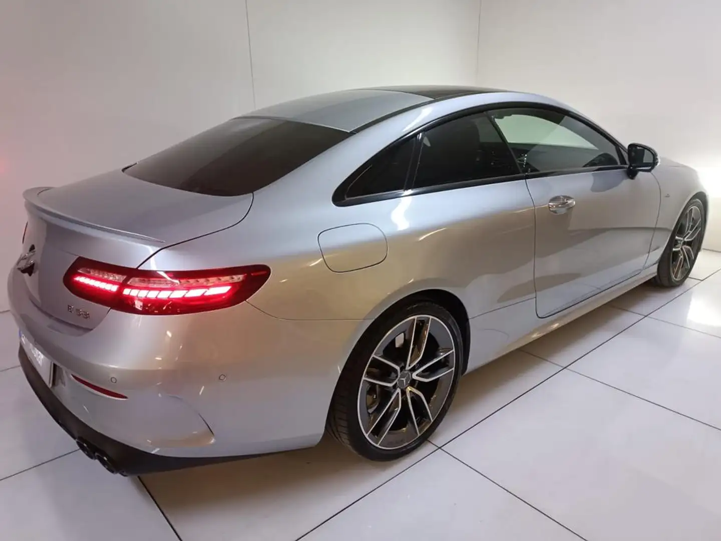 Mercedes-Benz E 53 AMG Coupe  eq-boost 4matic + auto my20 Argent - 2