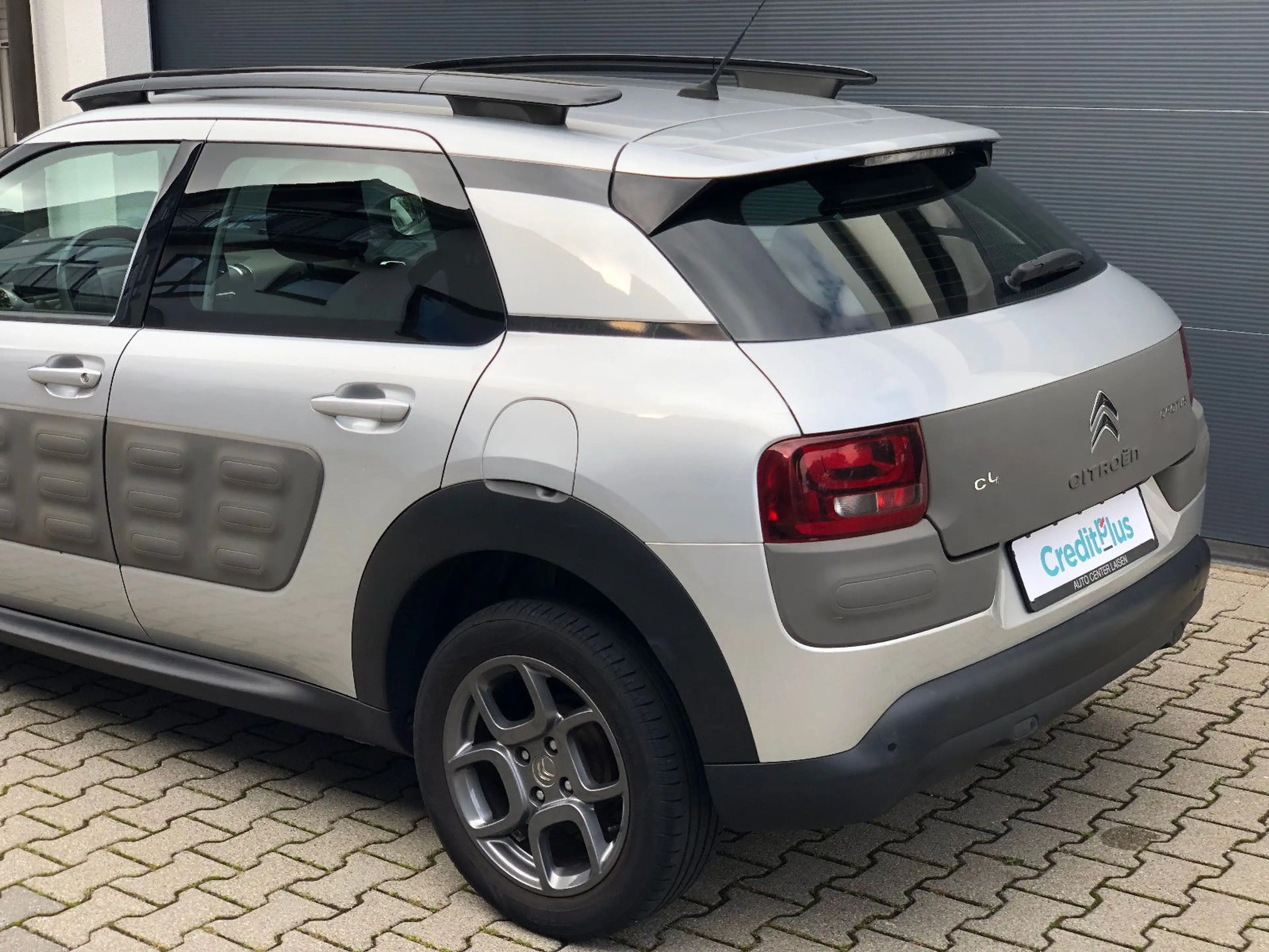 Citroen C4 Cactus Feel Edition Navi SHZ Kamera Tempomat — photo 10