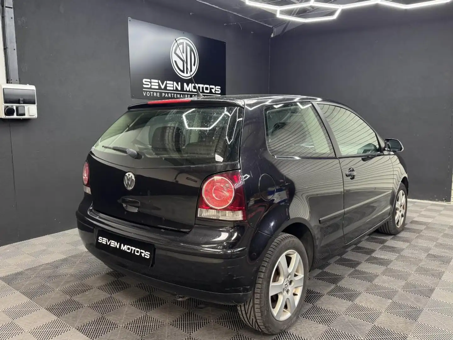 Volkswagen Polo Polo 1.4 TDI - 70 / Confortline / 1ére main Noir - 2
