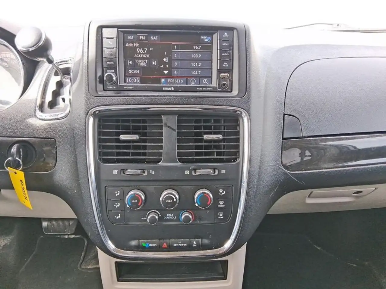 Dodge Grand Caravan снимка Dodge Grand Caravan