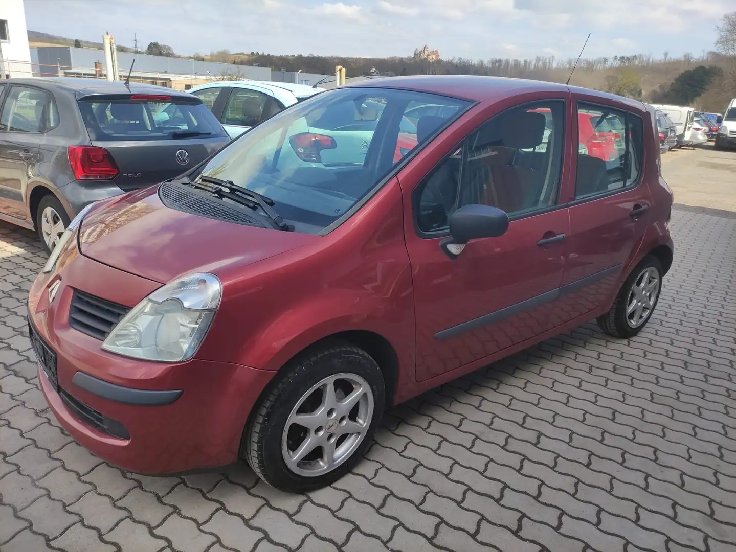 Renault Modus Modus Cool & Sound 1,2 16V Rot - 2