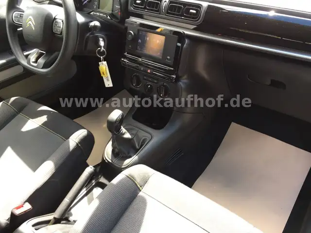 Citroen C3 view 12