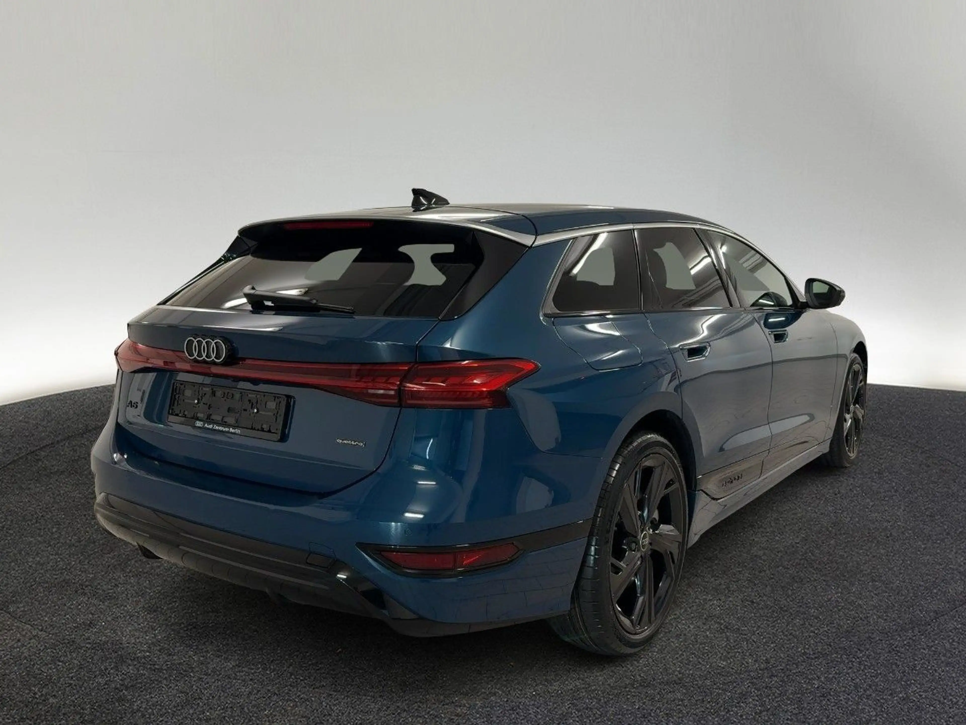 Audi A6 e-tron quattro — photo 6