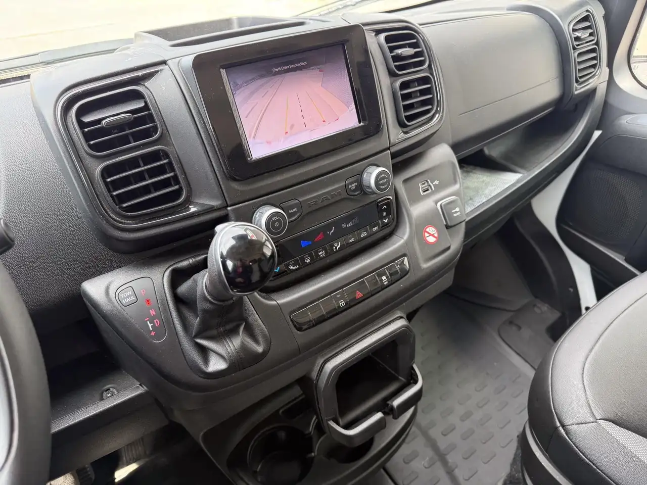 RAM ProMaster 3500 снимка RAM ProMaster 3500