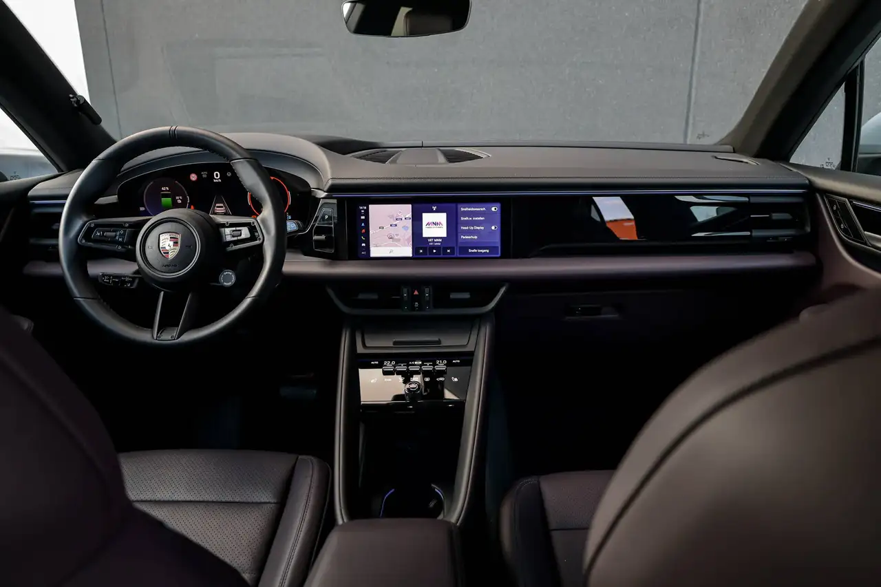 Porsche Macan 4 e-Macan 100 kWh, миниатюра 27