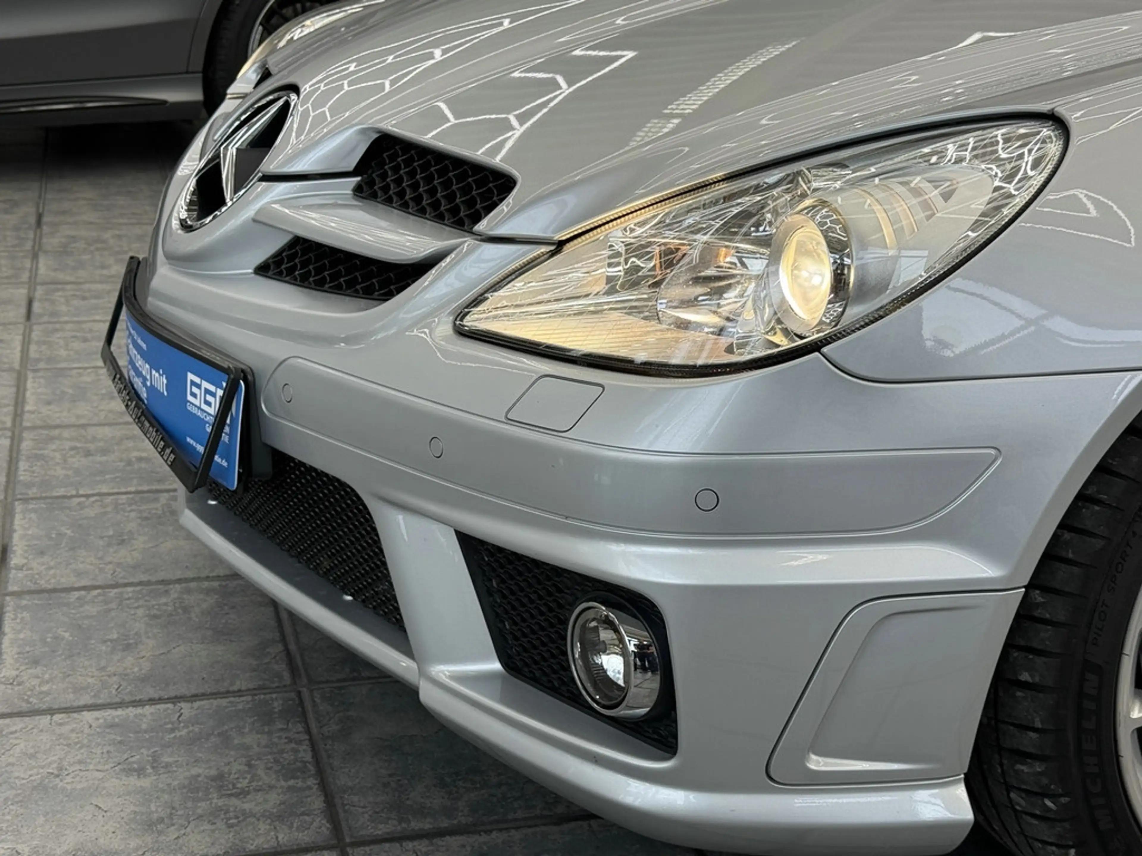Mercedes-Benz SLK 300 V6 AMG-Line, Leder, Bi-Xenon, Airscarf — photo 12